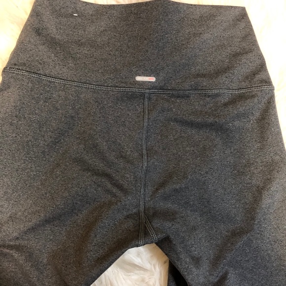 Aerie Dark Gray Legging - Picture 2 of 7